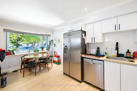 Photo 11 at 24 Acorn Avenue, City Centre West, Toronto
