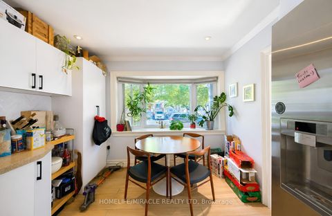 Photo 12 at 24 Acorn Avenue, City Centre West, Toronto
