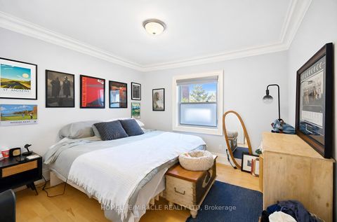 Photo 13 at 24 Acorn Avenue, City Centre West, Toronto