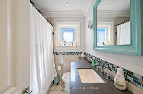 Photo 16 at 24 Acorn Avenue, City Centre West, Toronto