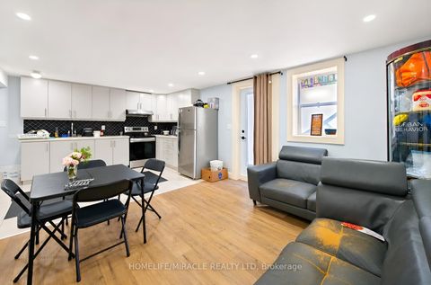 Photo 30 at 24 Acorn Avenue, City Centre West, Toronto