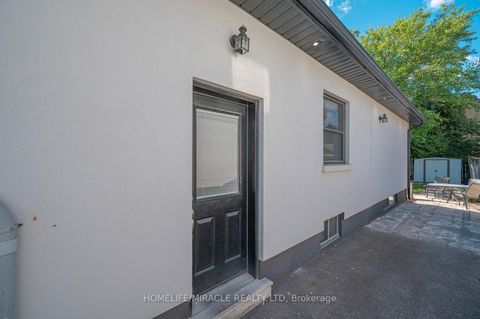 Photo 41 at 24 Acorn Avenue, City Centre West, Toronto