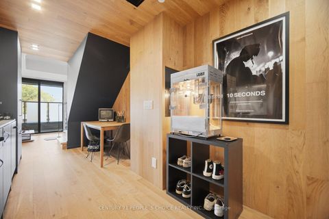 Photo 3 at 310 - 45 Dovercourt Road, Niagara, Toronto