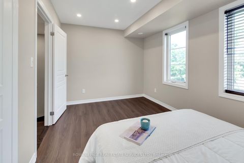 Photo 12 at 47 - 636 Evans Avenue, Alderwood, Toronto