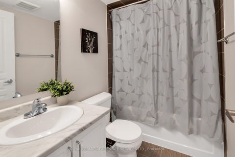Photo 13 at 47 - 636 Evans Avenue, Alderwood, Toronto