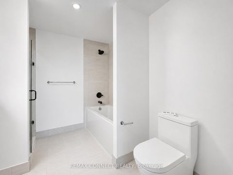 Photo 18 at 504 - 250 Lawrence Avenue W, Lawrence Park North, Toronto