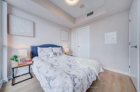Photo 13 at 1008 - 2200 Lakeshore Boulevard W, Mimico, Toronto