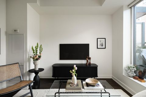 Photo 11 at 204 - 106 Dovercourt Road, Bellwoods, Toronto