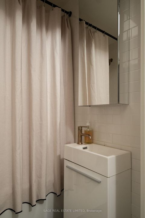 Photo 22 at 204 - 106 Dovercourt Road, Bellwoods, Toronto