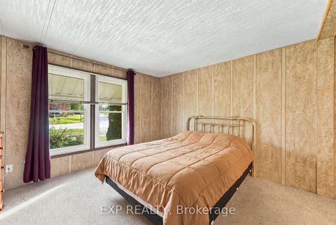 Photo 14 at 139 Roxanna Drive, Sutton & Jackson's Point, Georgina