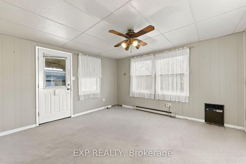 Photo 17 at 139 Roxanna Drive, Sutton & Jackson's Point, Georgina