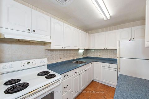 Photo 7 at 305 - 785 Browns Line, Alderwood, Toronto