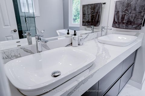 Photo 20 at 293 Worth Boulevard, Beverley Glen, Vaughan