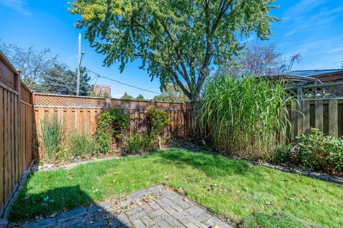 Photo 31 at 18 Horizon Crescent, Sullivan, Toronto