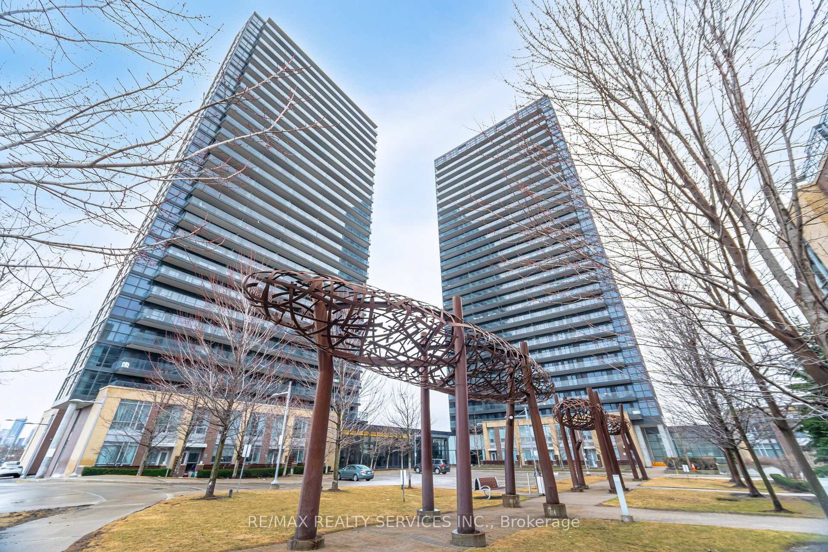1910 - 29 Singer Court, Bayview Village, Toronto 2