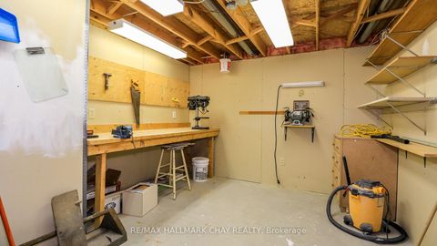 Photo 41 at 9 Bronte Crescent, Letitia Heights, Barrie