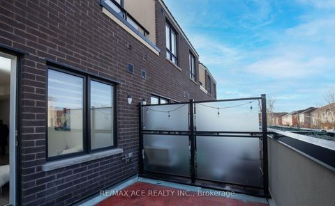 Photo 9 at 105 - 3686 St Clair Avenue E, Cliffcrest, Toronto