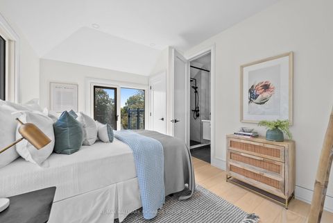 Photo 16 at 44 Sunnypoint Crescent, Cliffcrest, Toronto