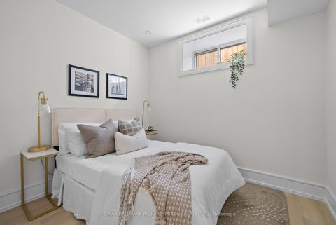 Photo 19 at 44 Sunnypoint Crescent, Cliffcrest, Toronto