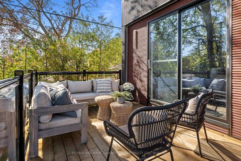 Photo 20 at 44 Sunnypoint Crescent, Cliffcrest, Toronto