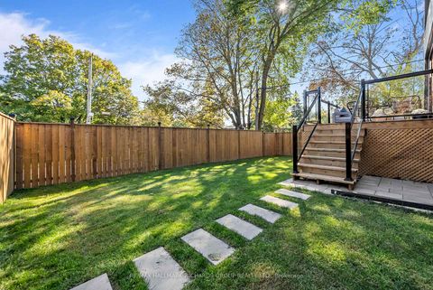 Photo 22 at 44 Sunnypoint Crescent, Cliffcrest, Toronto