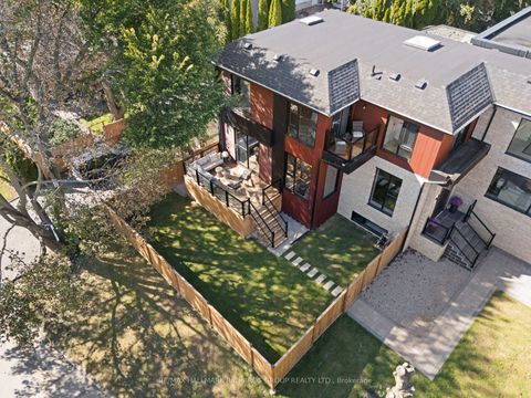 Photo 23 at 44 Sunnypoint Crescent, Cliffcrest, Toronto