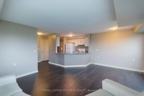 Photo 9 at 505 - 935 Sheppard Avenue W, Bathurst Manor, Toronto