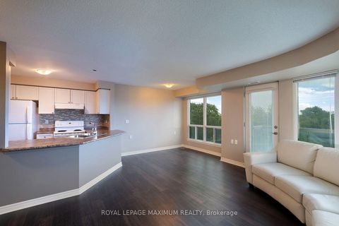 Photo 11 at 505 - 935 Sheppard Avenue W, Bathurst Manor, Toronto