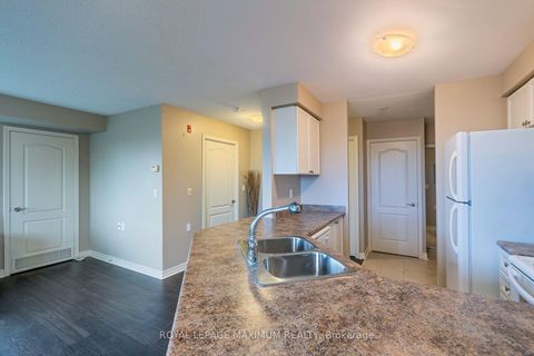 Photo 18 at 505 - 935 Sheppard Avenue W, Bathurst Manor, Toronto