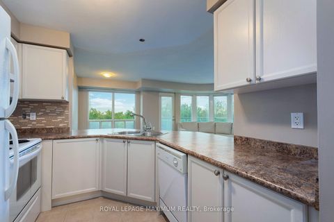 Photo 19 at 505 - 935 Sheppard Avenue W, Bathurst Manor, Toronto