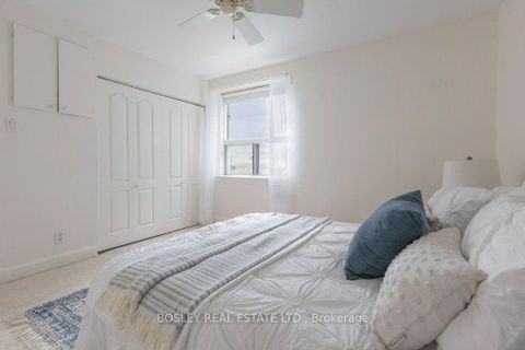 Photo 16 at 1 - 2693 Lakeshore Boulevard W, Mimico, Toronto