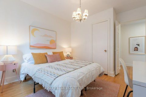 Photo 18 at 1 - 2693 Lakeshore Boulevard W, Mimico, Toronto