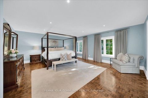Photo 22 at 250 Roselawn Drive, Islington Woods, Vaughan