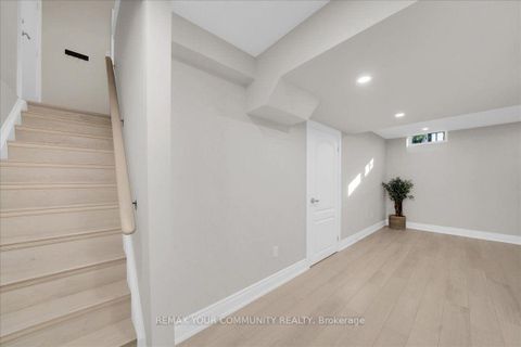 Photo 35 at 250 Roselawn Drive, Islington Woods, Vaughan