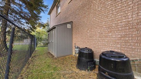 Photo 42 at 250 Roselawn Drive, Islington Woods, Vaughan