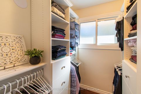 Photo 18 at 15 Woodcrest Road, Allandale Heights, Barrie