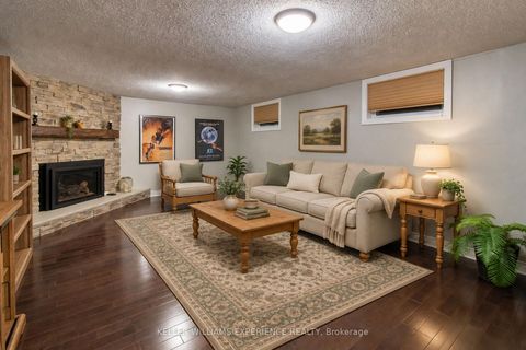 Photo 22 at 15 Woodcrest Road, Allandale Heights, Barrie