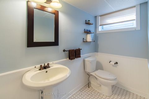 Photo 24 at 15 Woodcrest Road, Allandale Heights, Barrie