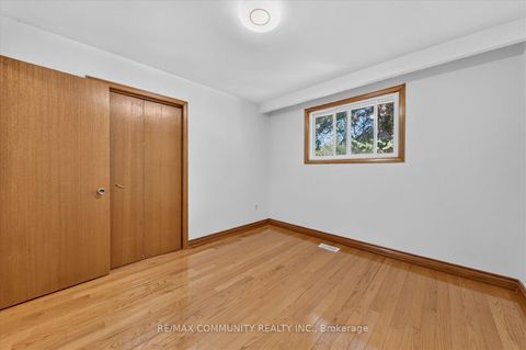 Photo 14 at 10 Tanya Place, Malvern West, Toronto