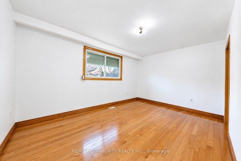 Photo 15 at 10 Tanya Place, Malvern West, Toronto
