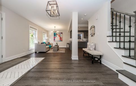 Photo 4 at 1 Kenmanor Boulevard, L'Amoreaux, Toronto
