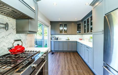 Photo 14 at 1 Kenmanor Boulevard, L'Amoreaux, Toronto