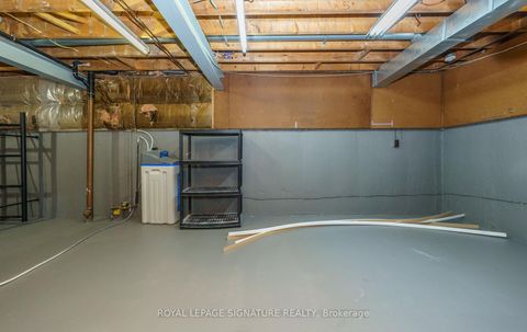 Photo 35 at 1 Kenmanor Boulevard, L'Amoreaux, Toronto
