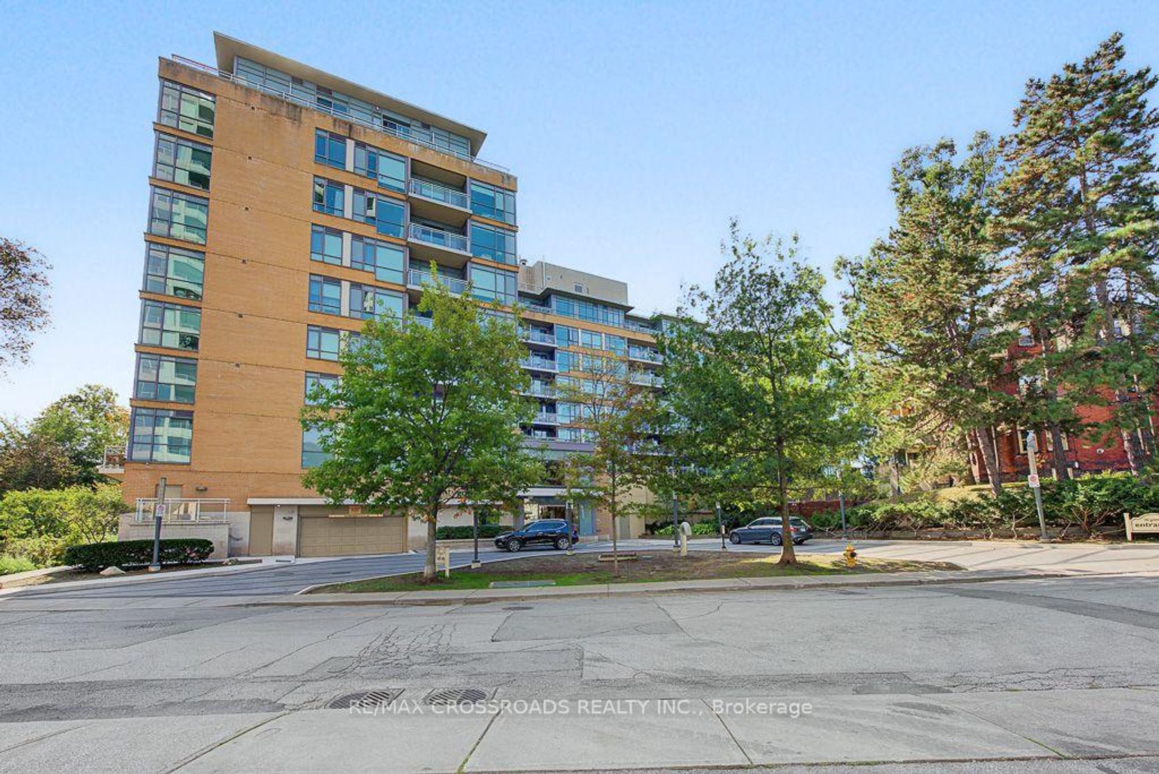 613 - 20 Gothic Avenue, High Park North, Toronto 