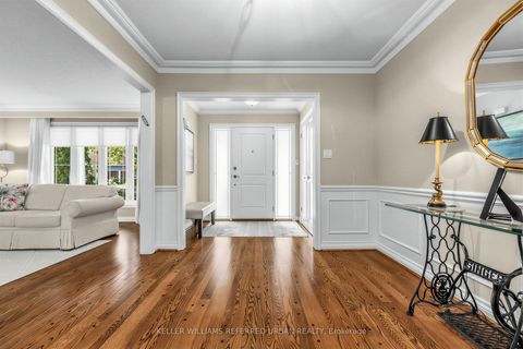 Photo 3 at 124 Abbeywood Trail, Don Mills, Toronto