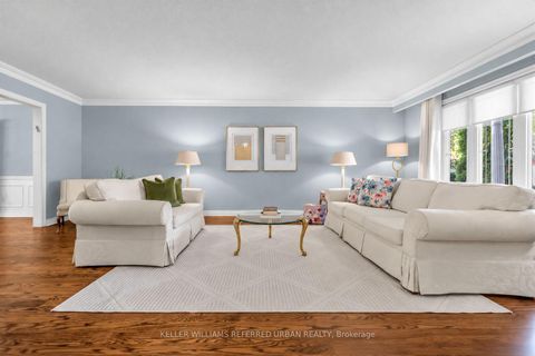 Photo 5 at 124 Abbeywood Trail, Don Mills, Toronto