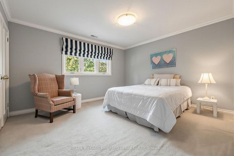 Photo 19 at 124 Abbeywood Trail, Don Mills, Toronto