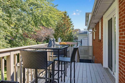 Photo 24 at 124 Abbeywood Trail, Don Mills, Toronto