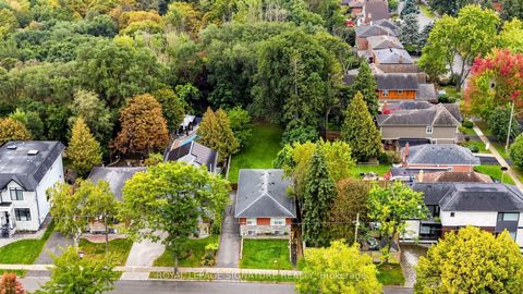 Photo 42 at 35 Florens Avenue, Birchmount, Toronto