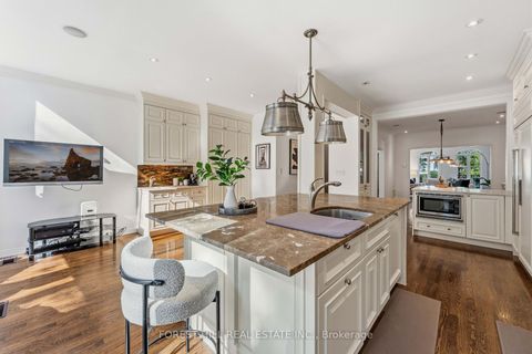 Photo 12 at 45 Heath Street W, St. Clair, Toronto